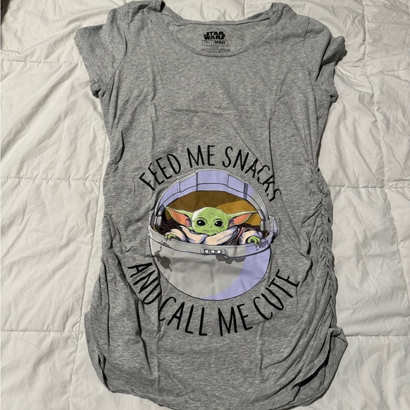 Star Wars Tops - Maternity Star Wars Grogu tee